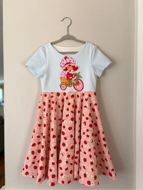 Handmade in America Vintage Nostalgic Strawberry Shortcake Twirl dress 7